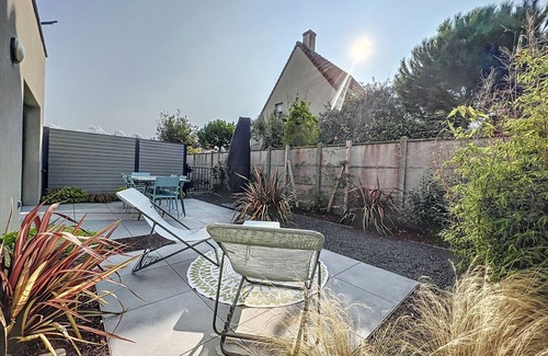 Lion-sur-Mer Apartment | Appartement Lumineux et Spacieux, de Plain Pied Avec Jardin, Terrasse et Parking