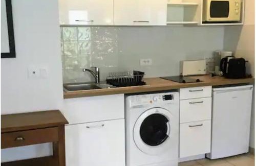 Les Halles Apartment | Appartement lumineux avec balcon au coeur de Paris