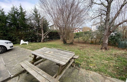 Ahetze Apartment | Appartement Lumineux Entre Océan et Campagne Basque - Jardin Privatif