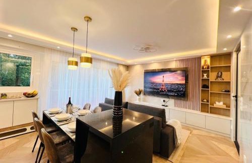 Notre-Dame-des-Champs Apartment | Appartement luxueux Le Bon Marché Paris 6