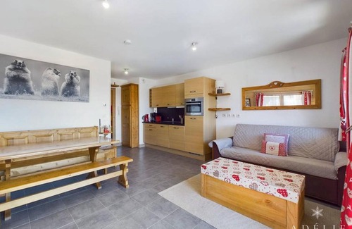 Les Eucherts Apartment | Appartement Moderne - 4 Pers, Parking, Wifi, Terrasse - FR-1-398-614