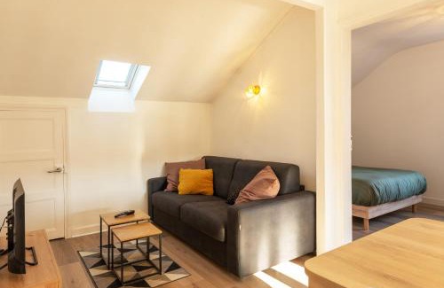 Aurillac Apartment | Appartement Moderne, Confortable et Bien Situé