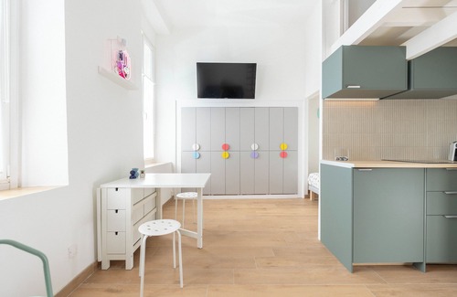 Saint-Barnabe Apartment | Appartement Moderne