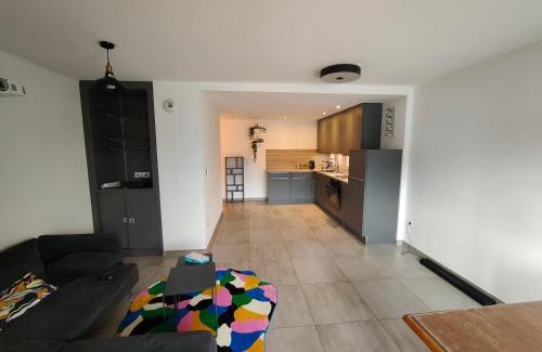 Saint-Louis Apartment | Appartement moderne tout équipé (Vidéoprojecteur, Domotique etc...)