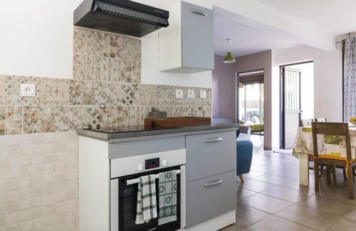 La Saline Les Bains House | Appartement Neuf et son Jardin Pieds Dans le Sable