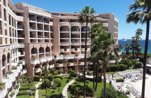 Cannes La Bocca Apartment | Appartement Palm d'Azur