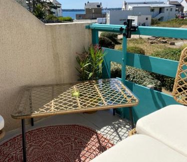 Concarneau Apartment | Appartement pieds dans l eau vue mer