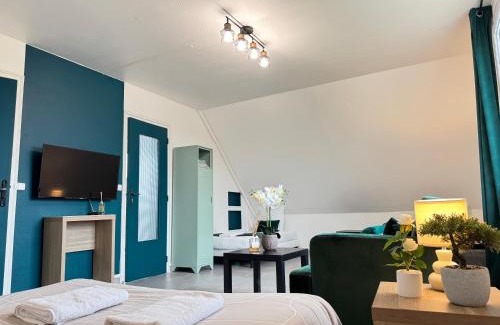 Meaux Apartment | Appartement Platanes 7 - Proche Disneyland - Parking Gratuit - Meaux