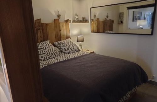 Sibiril House | Appartement plein pied bord de mer