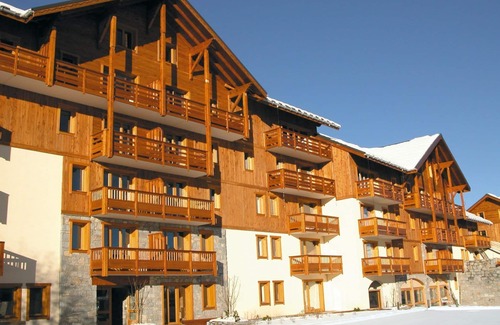 La Toussuire Condo | Appartement pour 6 près des pistes! Piscine, Sauna