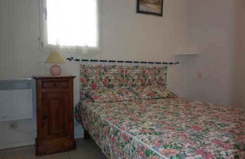 Quartier du Casino Apartment | Appartement près de la plage - 4 pers, piscine ouverte, parking, animaux acceptés - FR-1-706-12