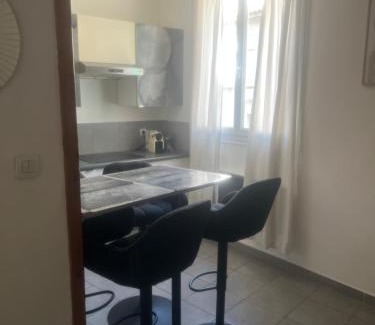 Saint-Pierre Apartment | Appartement quartier la Timone