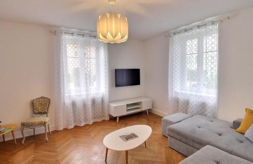 Saint Joseph/Mittelharth Apartment | Appartement rénové à Colmar avec jardin et terrasse - FR-1-722-11