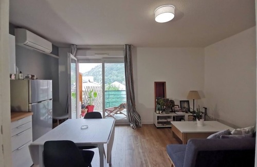 Lourdes Apartment | Appartement Rénové vue Montagne à Proximité Mairie et Sanctuaires