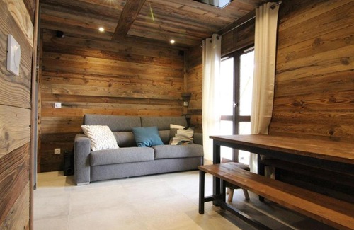 Jeux Apartment | Appartement spacieux 3 pièces avec grande terrasse au cœur de l'Alpe d'Huez, parking et casier à skis inclus - FR-1-405-8