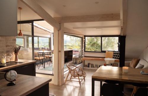 Greoux-les-Bains Apartment | Appartement sur les toits, très jolie vue Provence