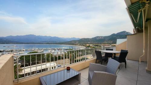 Calvi Apartment | Appartement sur la baie, en centre ville