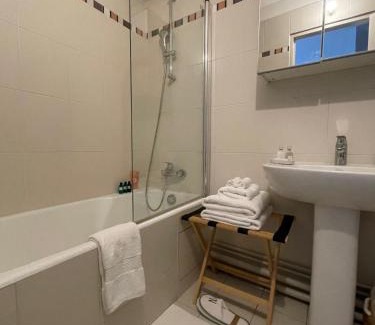 Faubourg-du-Roule Apartment | Appartement Swan House Paris Champs Elysée
