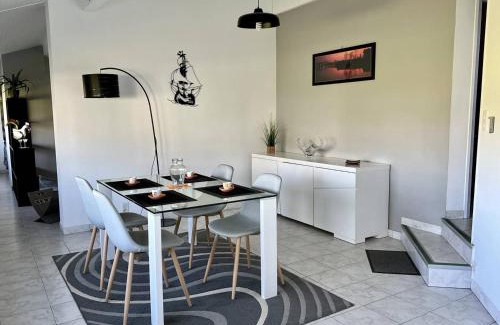 Cambo-les-Bains Apartment | Appartement T2 Bis avec jardin privé et tout confort à Cambo-les-Bains - FR-1-495-21