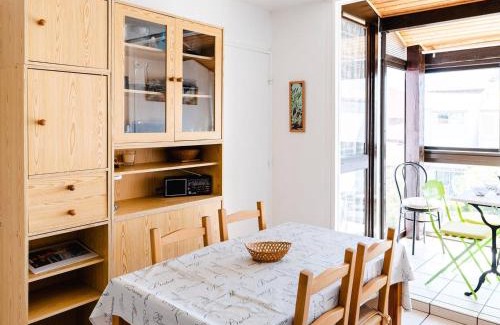 Narbonne-Plage Apartment | Appartement T2 Cabine - Front de Mer, Parking Privé, 4 Couchages, Narbonne - FR-1-409-6