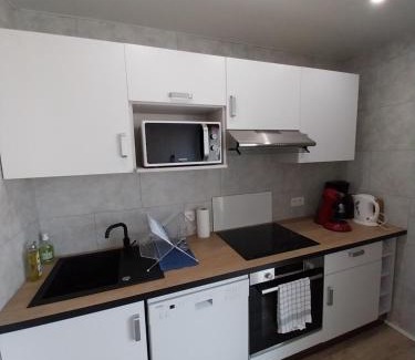 Port-la-Nouvelle Apartment | Appartement T2 lumineux à 200m de la plage, tout équipé