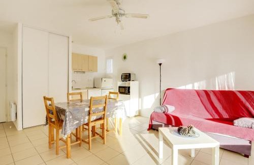 Biscarrosse Plage Apartment | Appartement T3 à 50m de l'océan, balcon sud, parking, pour 4 pers à Biscarrosse - FR-1-521-3