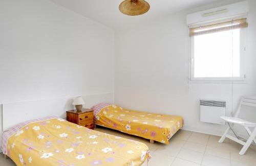 Biscarrosse Plage Apartment | Appartement T3 à 50m de l'océan, balcon sud, parking, pour 4 pers à Biscarrosse - FR-1-521-3