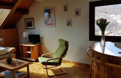 Forville Apartment | APPARTEMENT T3 60M2 à Briançon dans résidence calme avec 7 couchages