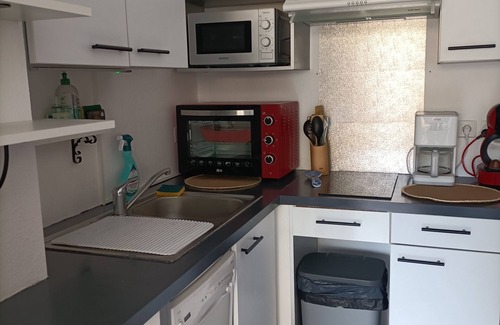 Calvi Apartment | Appartement T3 Avec Parking à 5mn à Pied de la Plage et du Port de Calvi