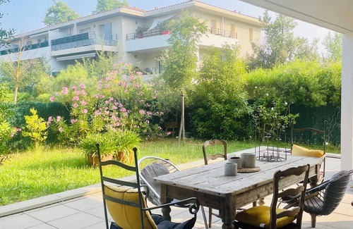 Aix-en-Provence Apartment | Appartement T3 en Rez de Jardin à 10 mn du Centre Ville