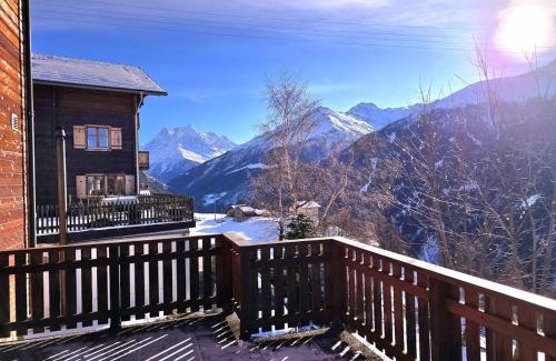 Saint-Martin Apartment | Appartement Tsandelanne avec terrasse panoramique, Val d'Hérens