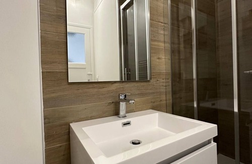 Theoule-sur-Mer Apartment | Appartement VUE SUR LA Baie DE Cannes