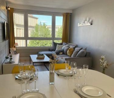 Downtown Le Havre Apartment | Appartement vue Saint Joseph