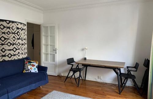 Grenelle Apartment | Appartement vue sur la tour Eiffel