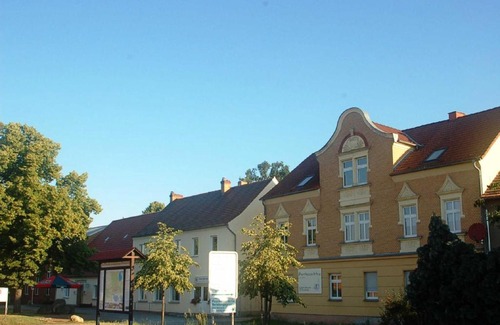 Freienhufen Apartment | Appartements am Dorfkrug _ Ferienw