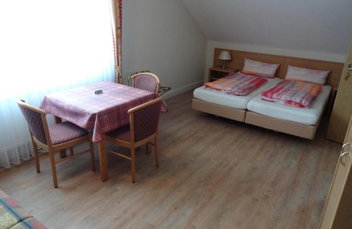 Untereisenheim Apartment | Appartements Leibold