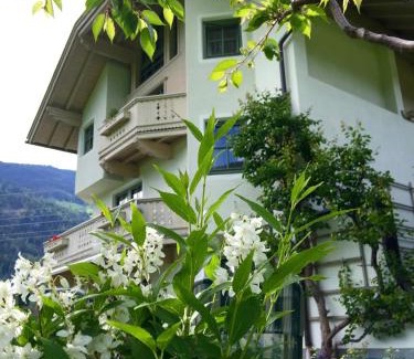 Distelberg Apartment | Appartements St. Leonhard