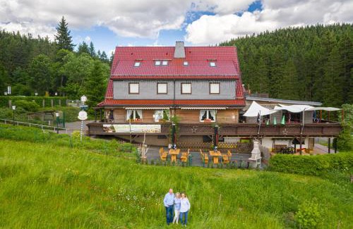 Oberschoenau Hotel | Appartements und Ferienhaus Gasthof Kanzlersgrund