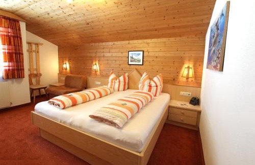 Pettneu am Arlberg Apartment | Appartements Zangerle