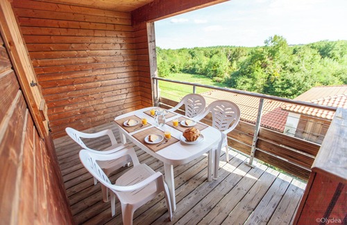 Cassen Condo | Appartment Comfortable | Parking | Climatisation