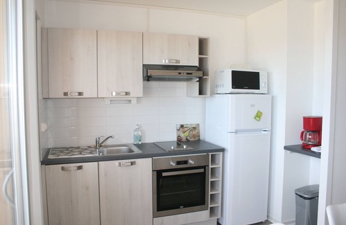 La Cote Radieuse Apartment | APPARTMENT F3 FRONT DE MER + PARKING + INTERNET