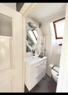 Westend Apartment | Appartment im DG Berlin/5 min zur Messe
