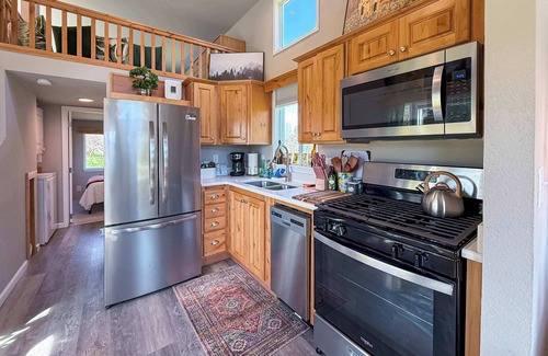 Sequim House | Apple Blossom Bungalow