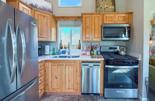 Sequim House | Apple Blossom Bungalow