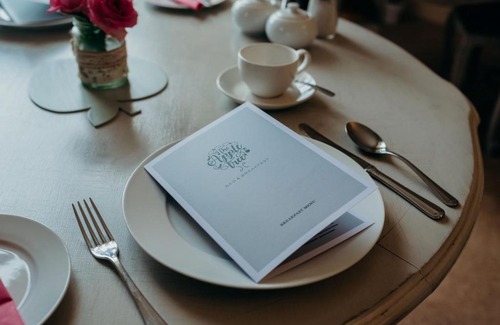 Tavistock Bed & Breakfast | Apple Tree Bed and Breakfast