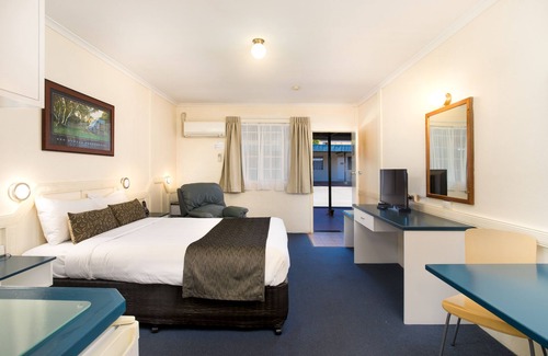 East Toowoomba Hotel | Applegum Inn