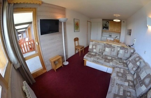Belle Plagne Apartment | appt 6/7p bright face kindergarten direct access to the slopes