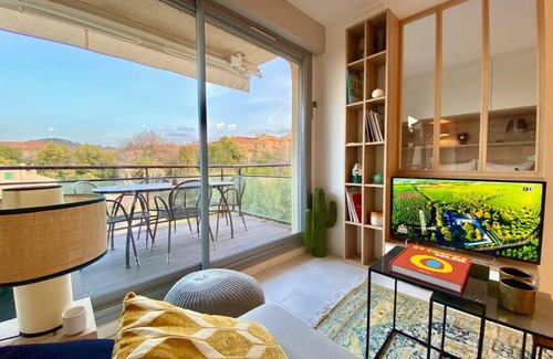 Saint-Tropez Apartment | Appt Standing StTropez terrasse Piscine Parking