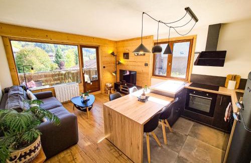 Saint-Jean-de-Sixt Apartment | Appt Tournette - Centre Village, Vue Montagne - AravisTour