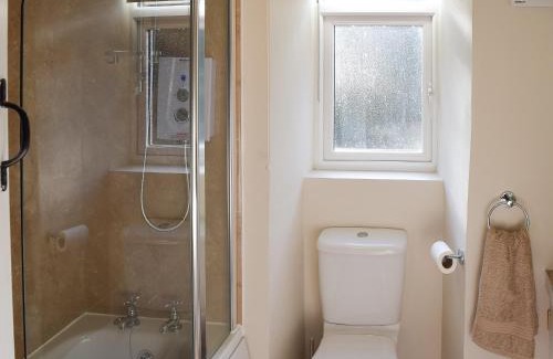 Giggleswick House | April Cottage - Uk2152